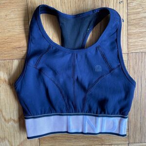 LNDR NWOT $111 Marvel Medium Support Sports Bra/crop top Navy/Pink, Size XS